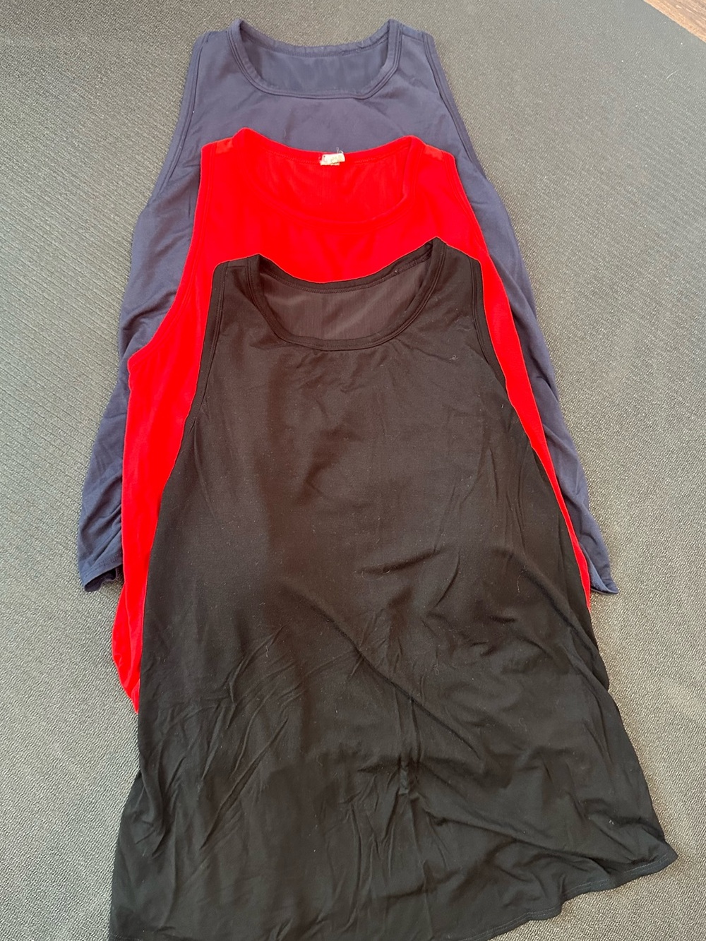 3 Shebird Freedom Racerback Tank Built in Sports Bra Stretch Red Navy Black
